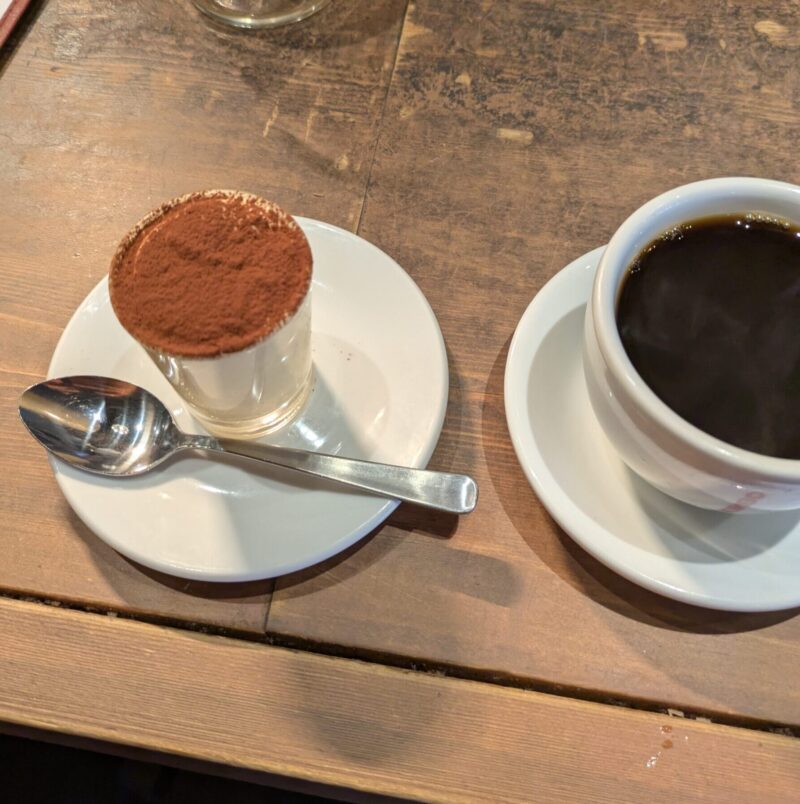 津田沼イタリアンキッチン・ヴァンサン食後のコーヒー