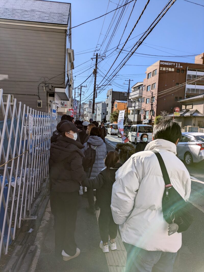 船橋大神宮初詣　行列