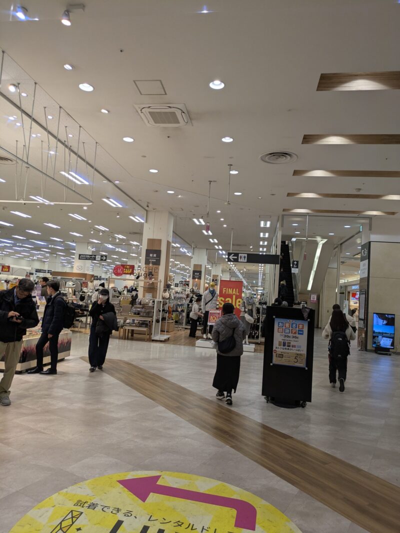 ミーナ津田沼閉店 ユニクロ代替え