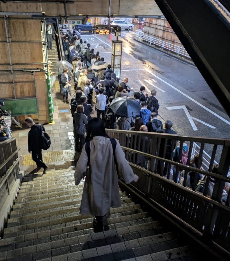 津田沼駅北口バス乗り場4番乗り場